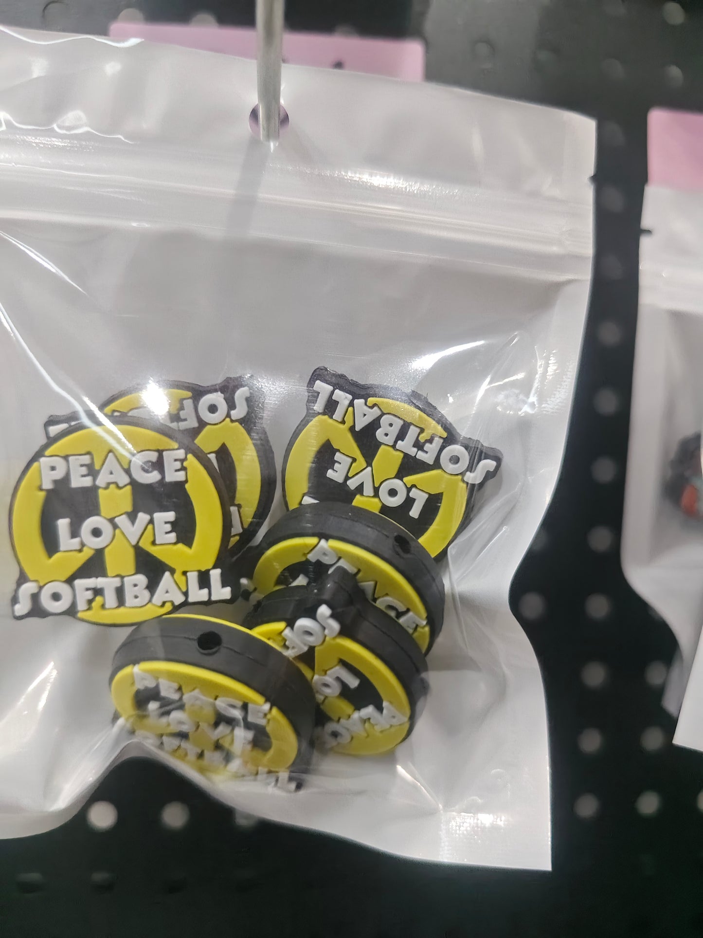 234 Peace love softball 6pcs