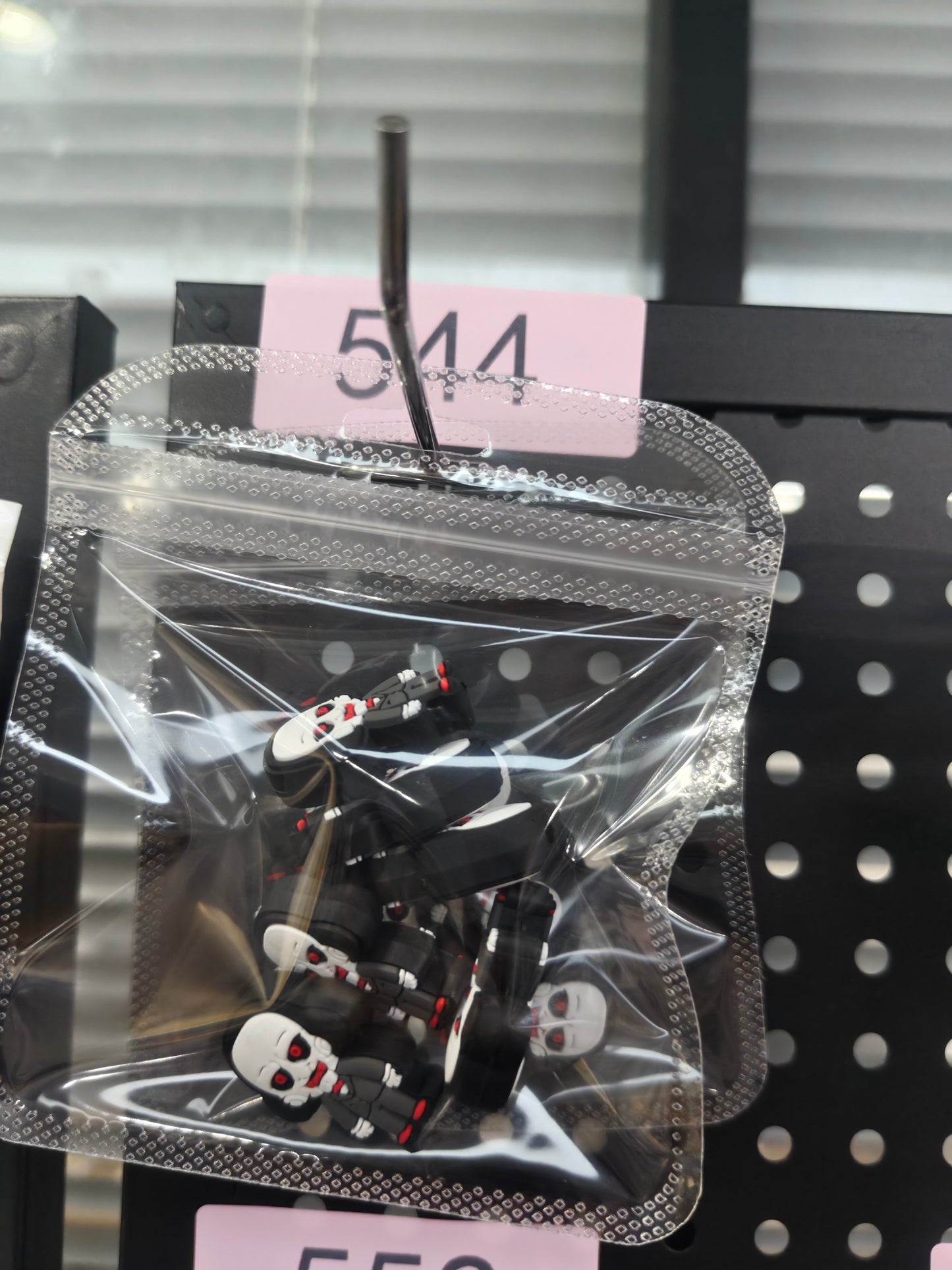 544 Ghost face 6pcs