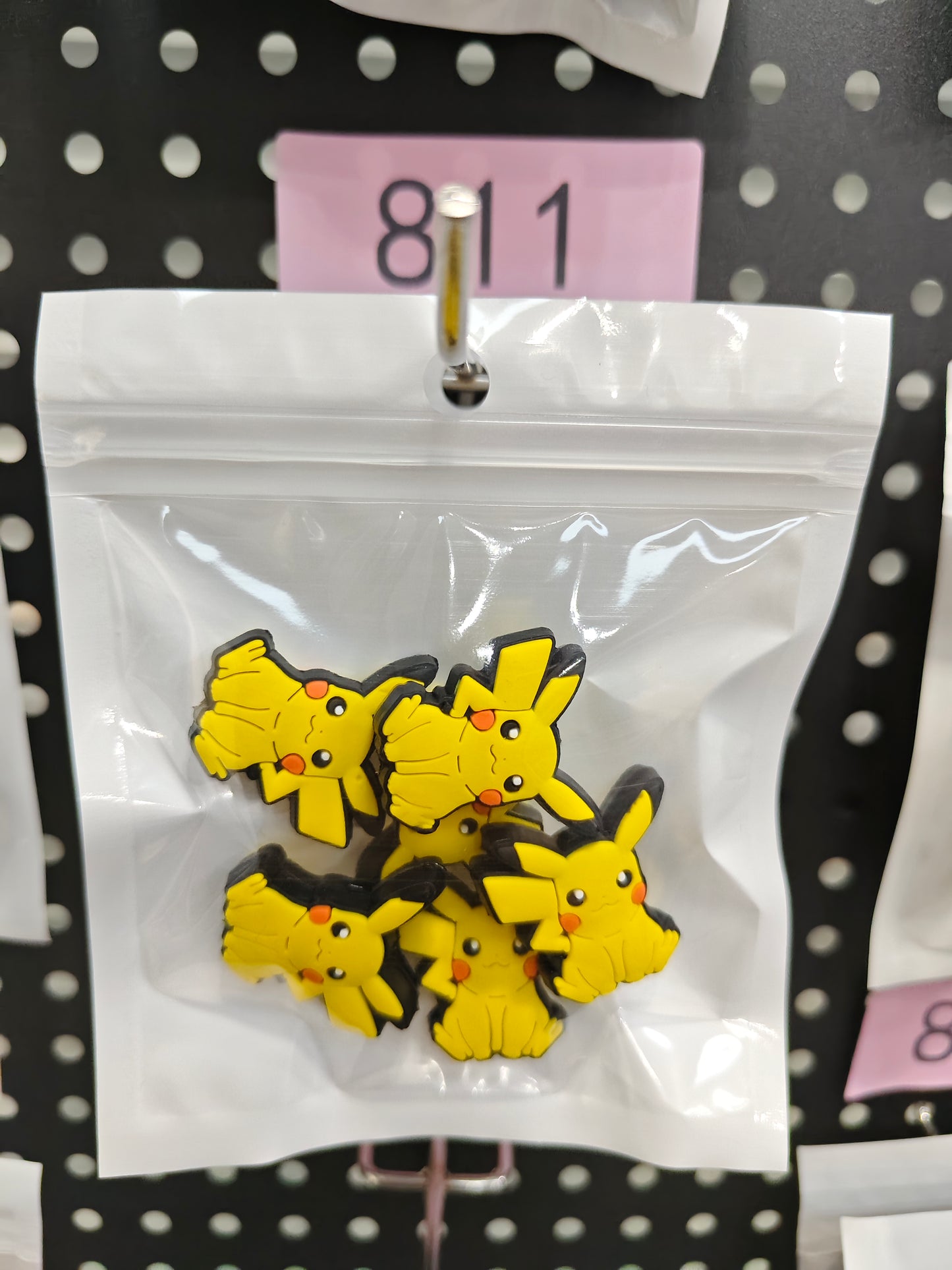 811 Pikachu 6pcs