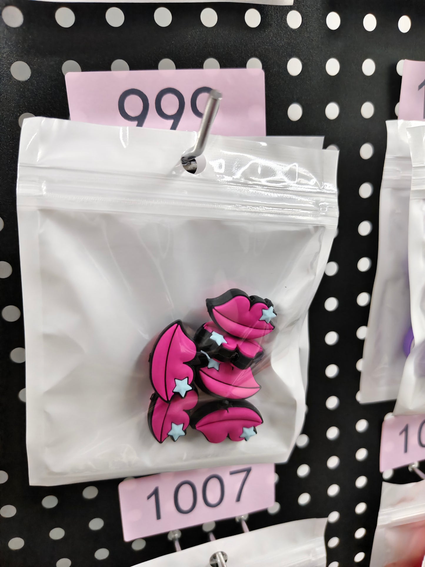 999 Lips 6pcs
