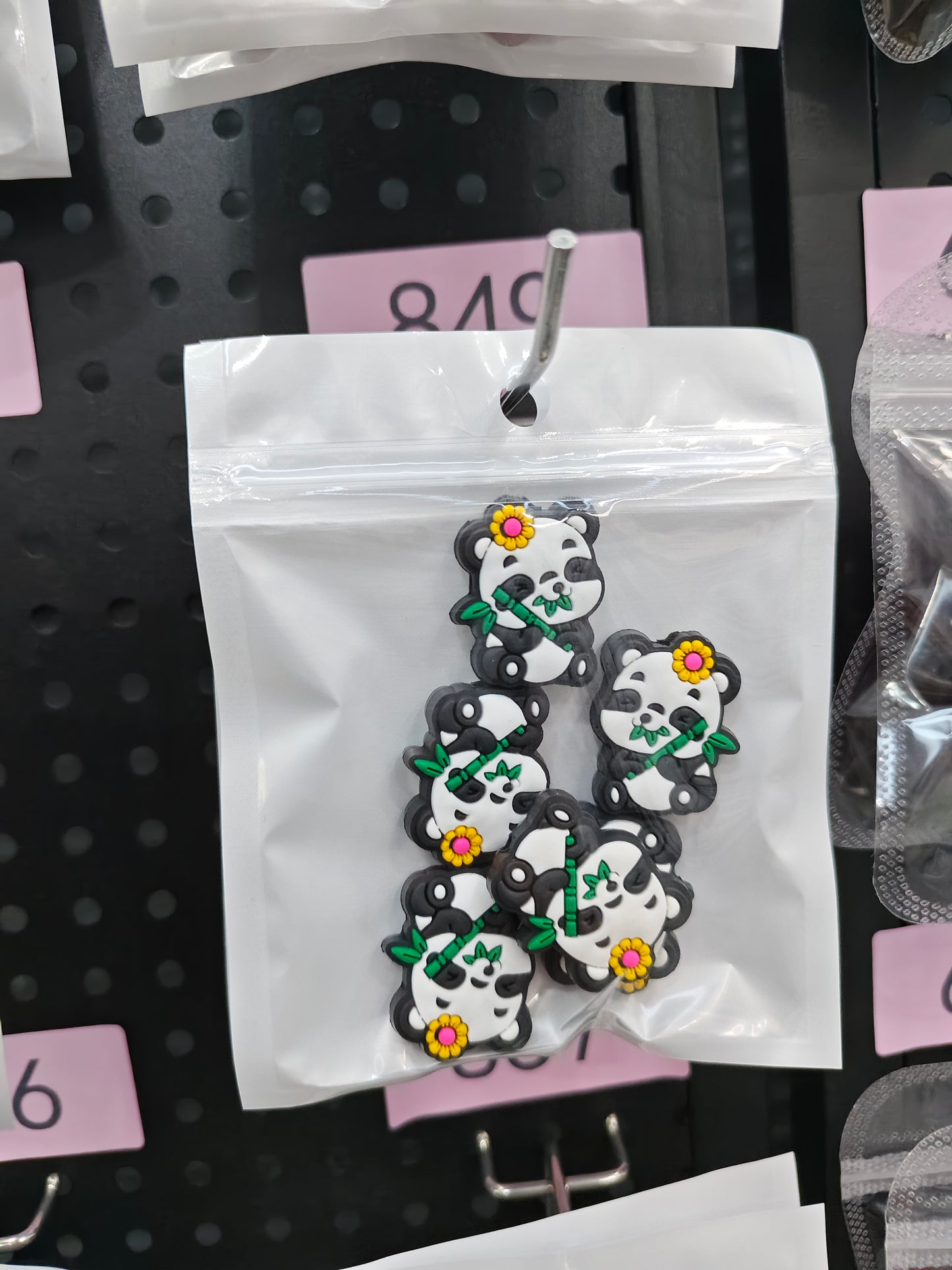 849 Panda 6pcs