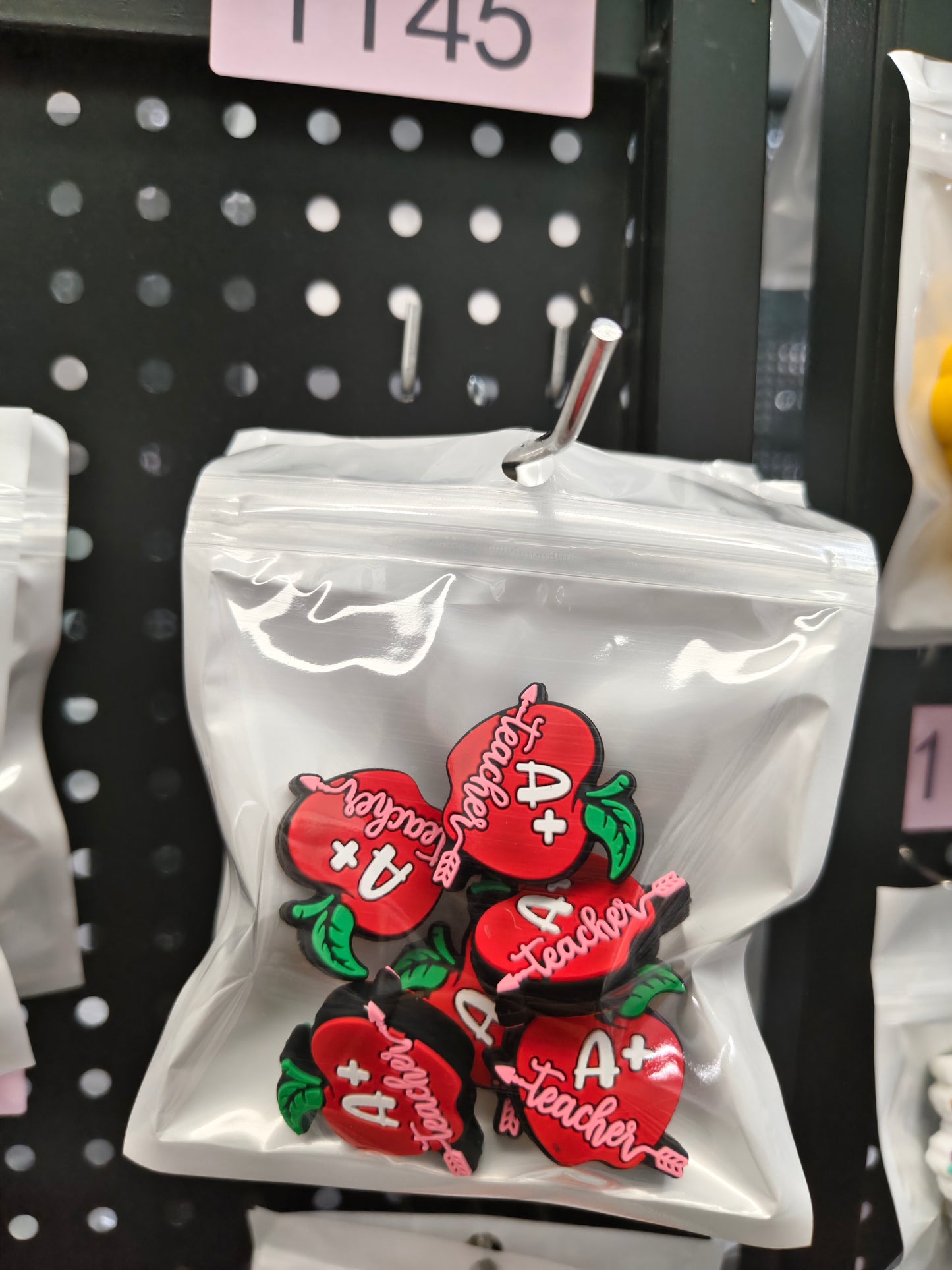 1145 A+ apple 6pcs