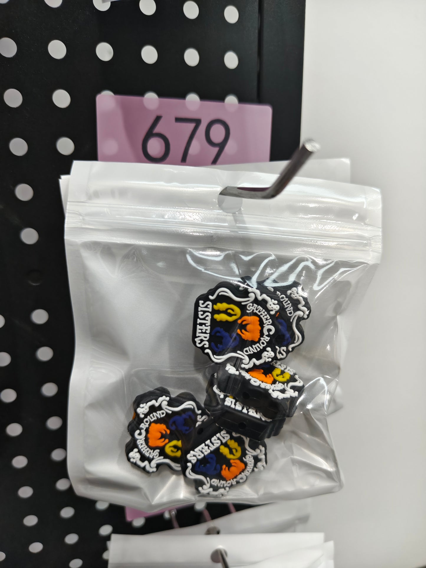 679 Gather round sisters 6pcs