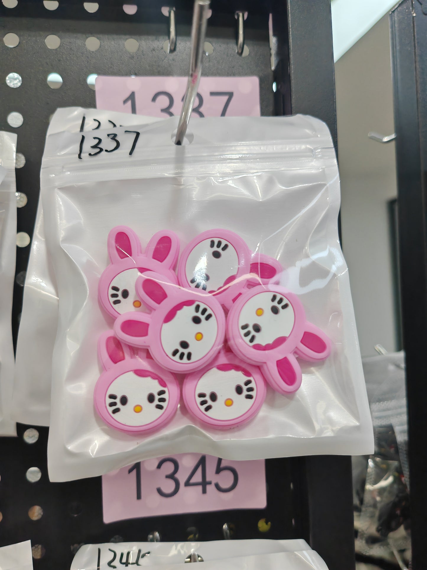 1337 HK 6pcs