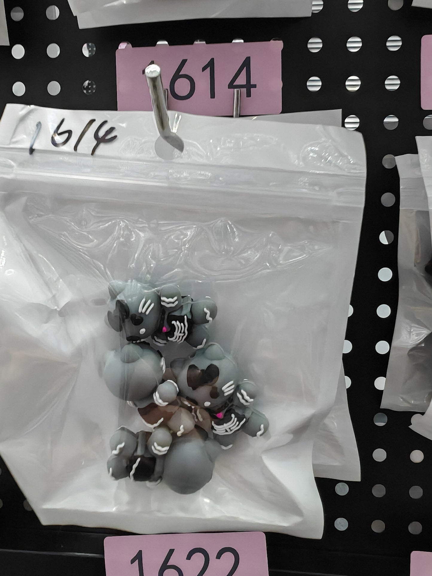 1614 3D HK 4pcs