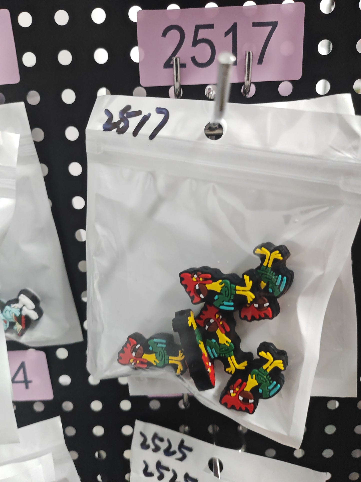 2517 chick 6pcs