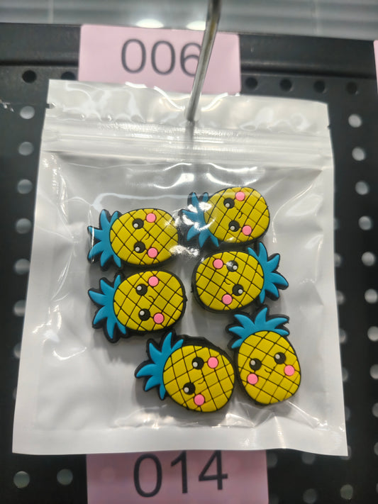 6 Pineapple 6 pcs