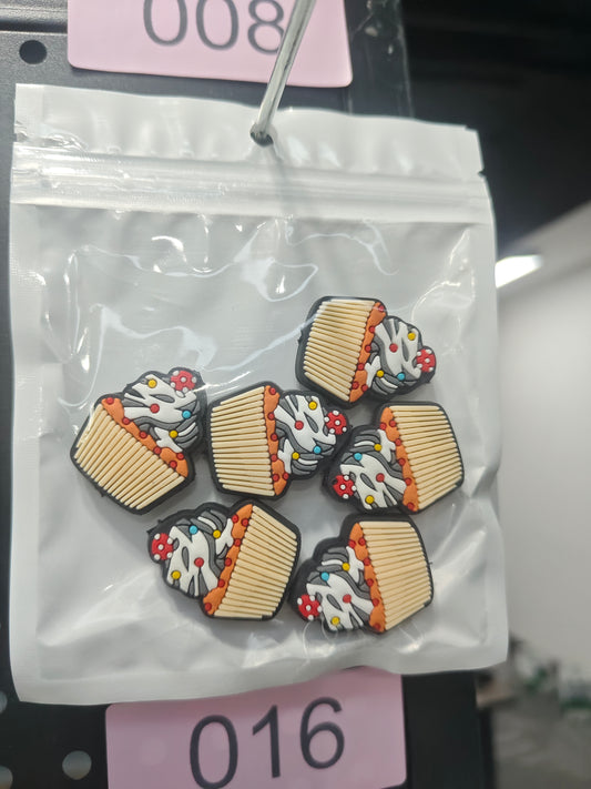8 Cupcake 6pcs