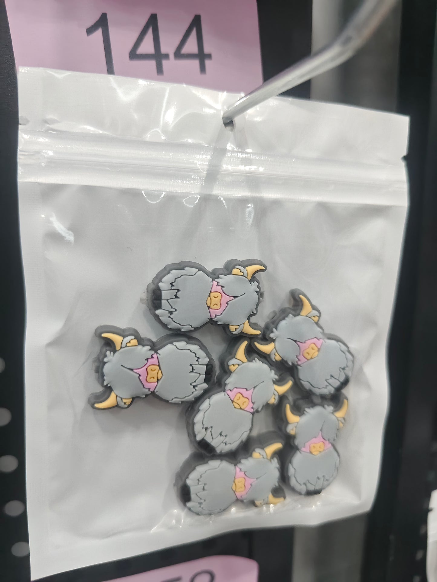 144 Cow 6pcs