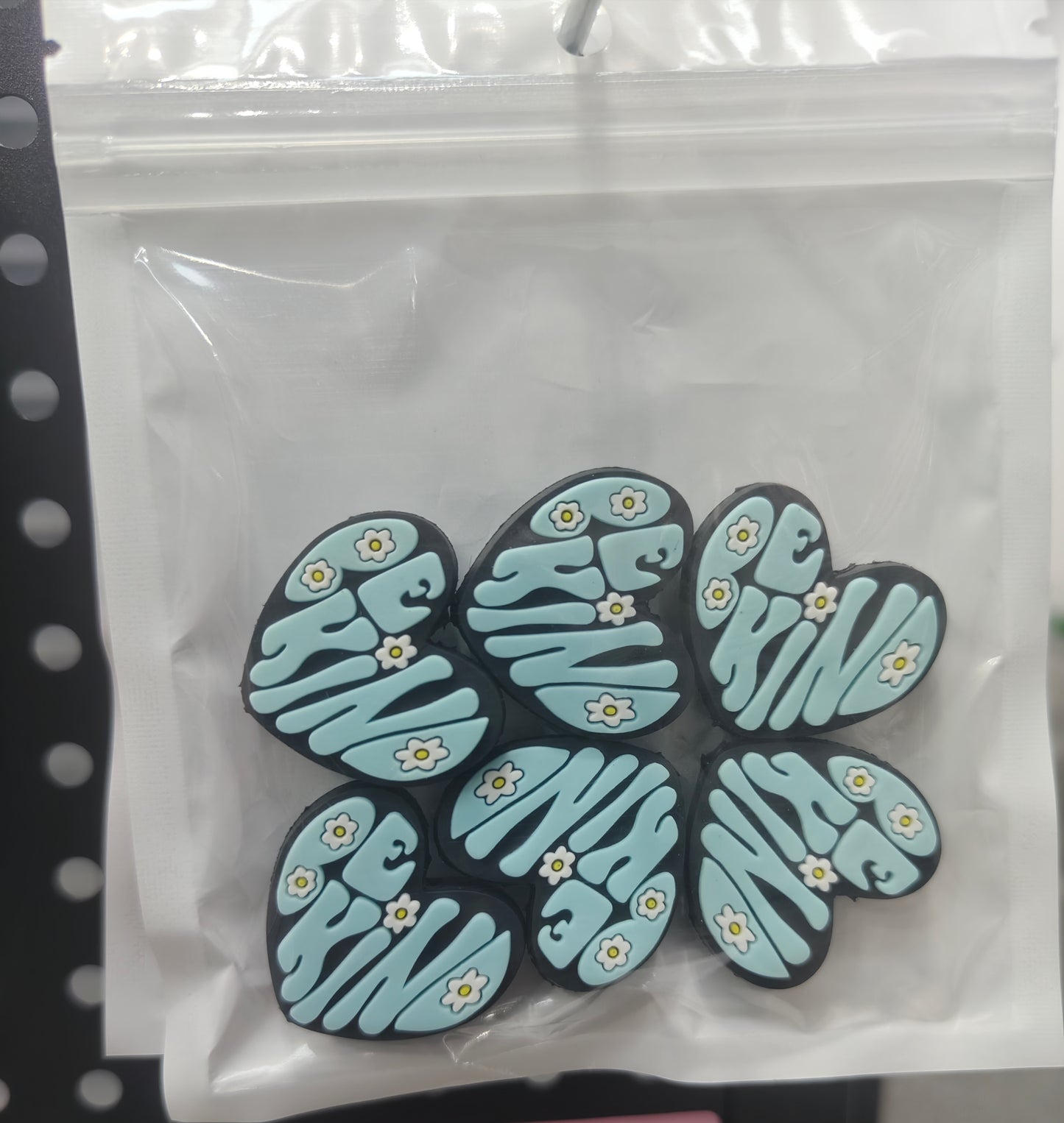 72 Be kind 6pcs