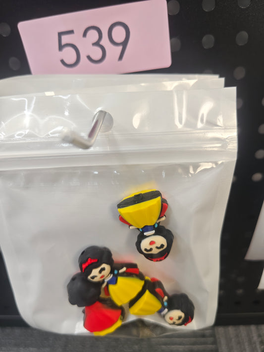 539 3D princess 6pcs