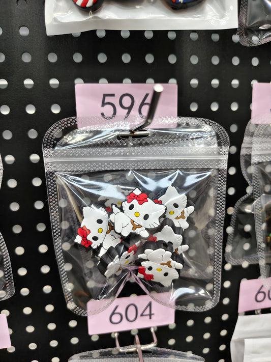 596 HK 6pcs