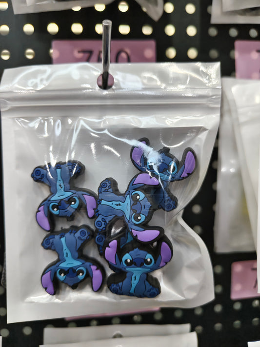750 Stitch 6pcs