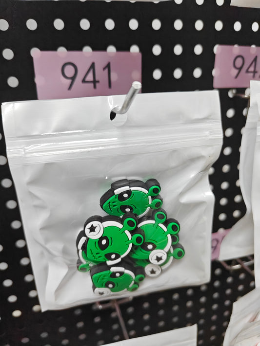 941 Alien 6pcs
