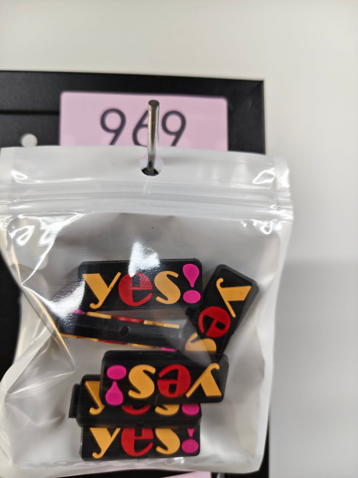 969 Yes 6pcs