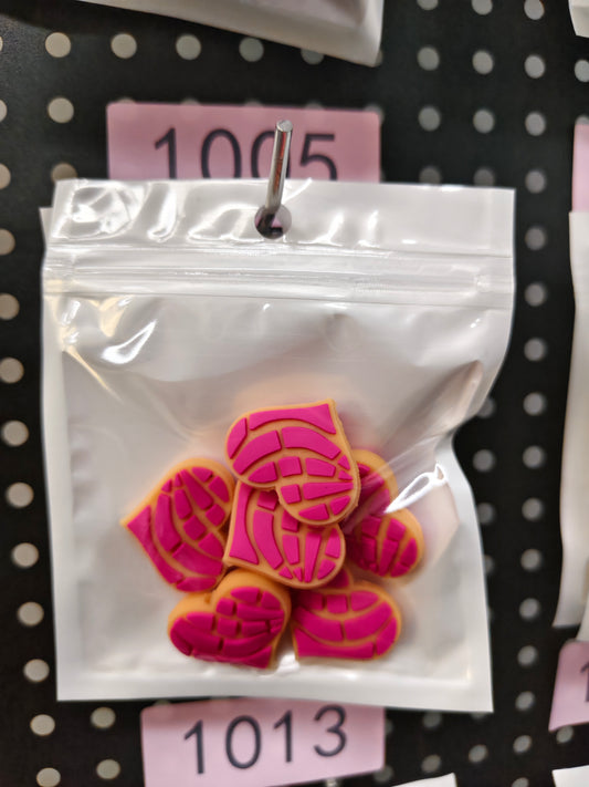 1005 Heart 6pcs