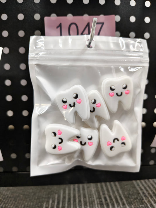 1047 Teeth 6pcs