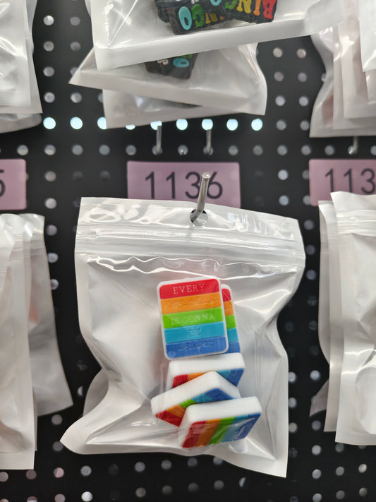 1136 6pcs