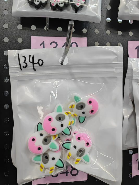 1340 Cow 6pcs