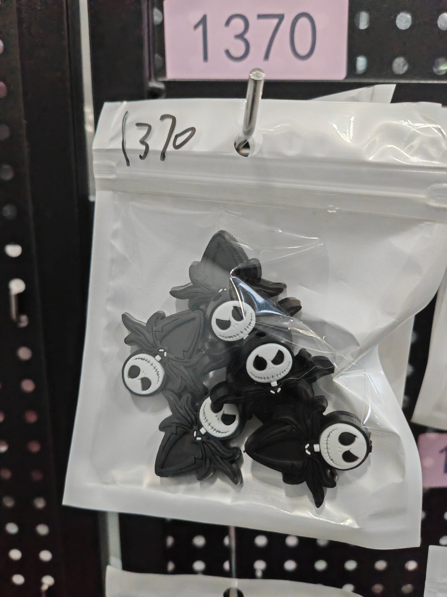 1370 Jack 6pcs