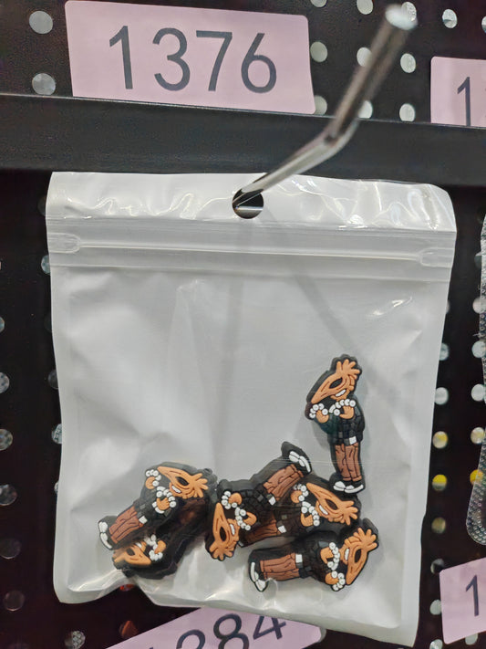 1376 Scary 6pcs
