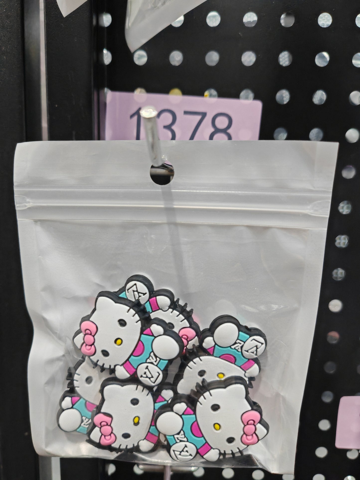 1378 HK 6pcs