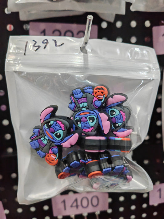 1392 Stitch 6pcs