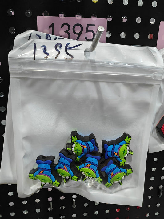 1395 Alien 6pcs