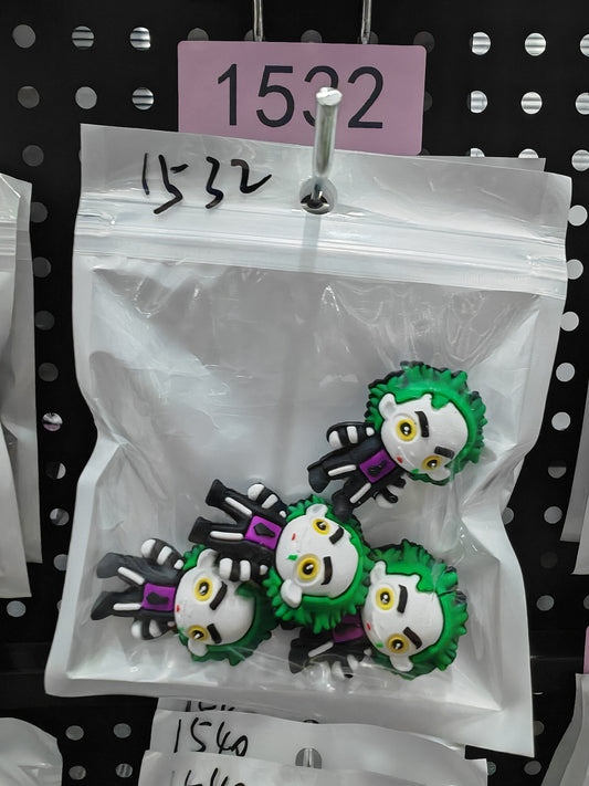 1532 3D Beetle juice 4pcs